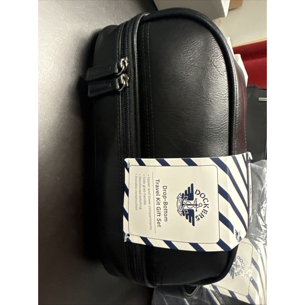 NWT Dockers Drop Bottom Travel Kit Upper & Lower Compartments Grab & Go Handle